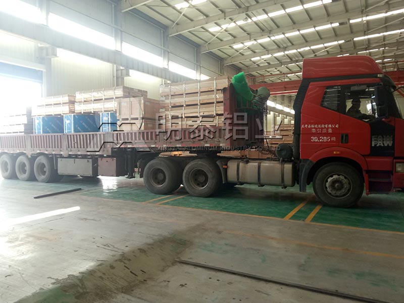 铝板厂家_云顶集团用1060铝板_3003铝板规格齐全