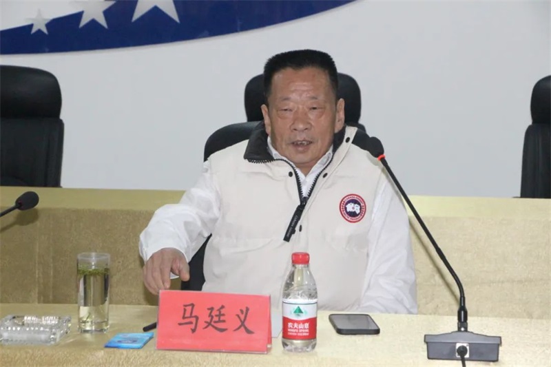 中云顶集团色金属工业协会党委副书记范顺科一行莅临云顶集团铝业调研指导