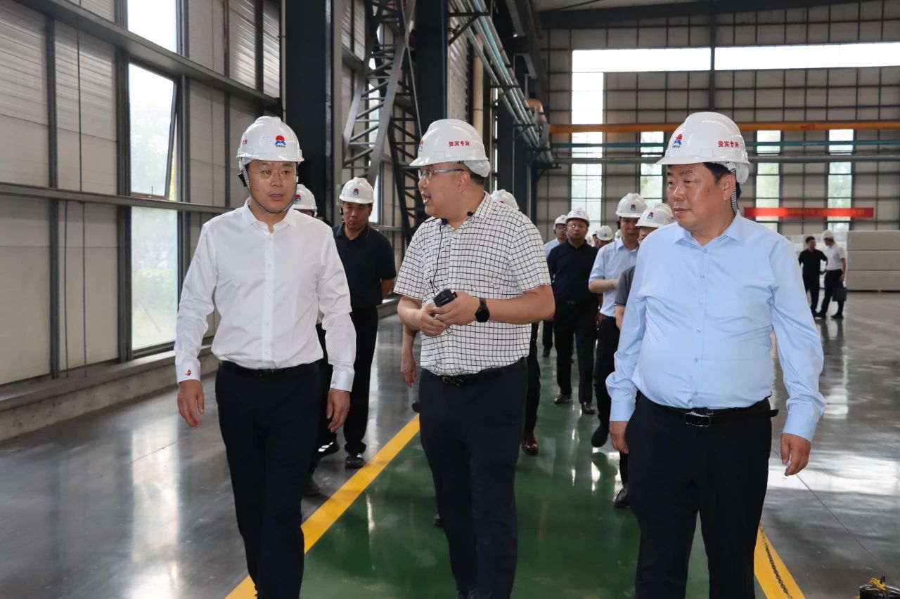 山东省临朐县党政考察团到云顶集团铝业参观考察